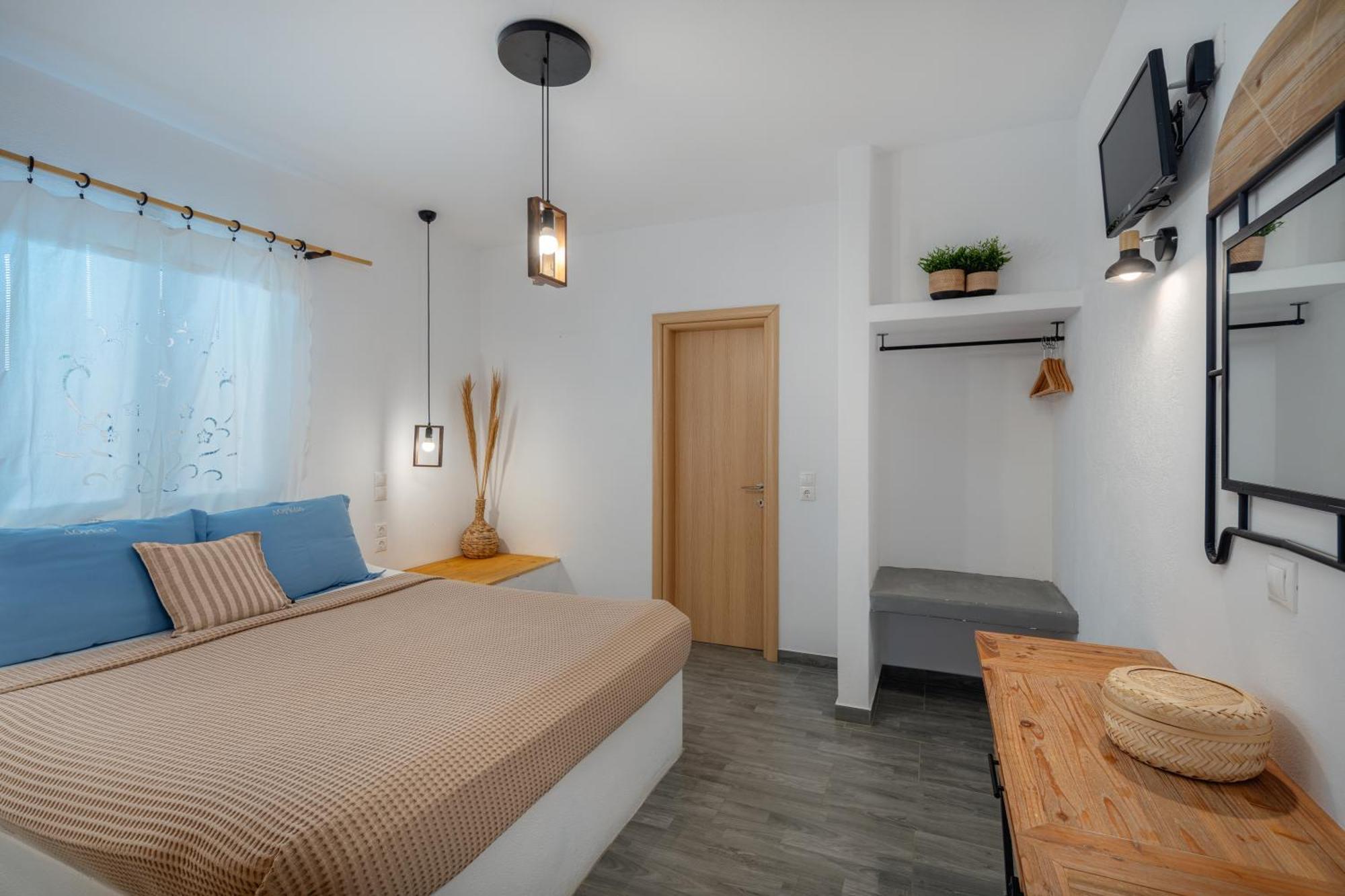 Dorkas Luxury Rooms&Apartments Livadakia Exterior foto